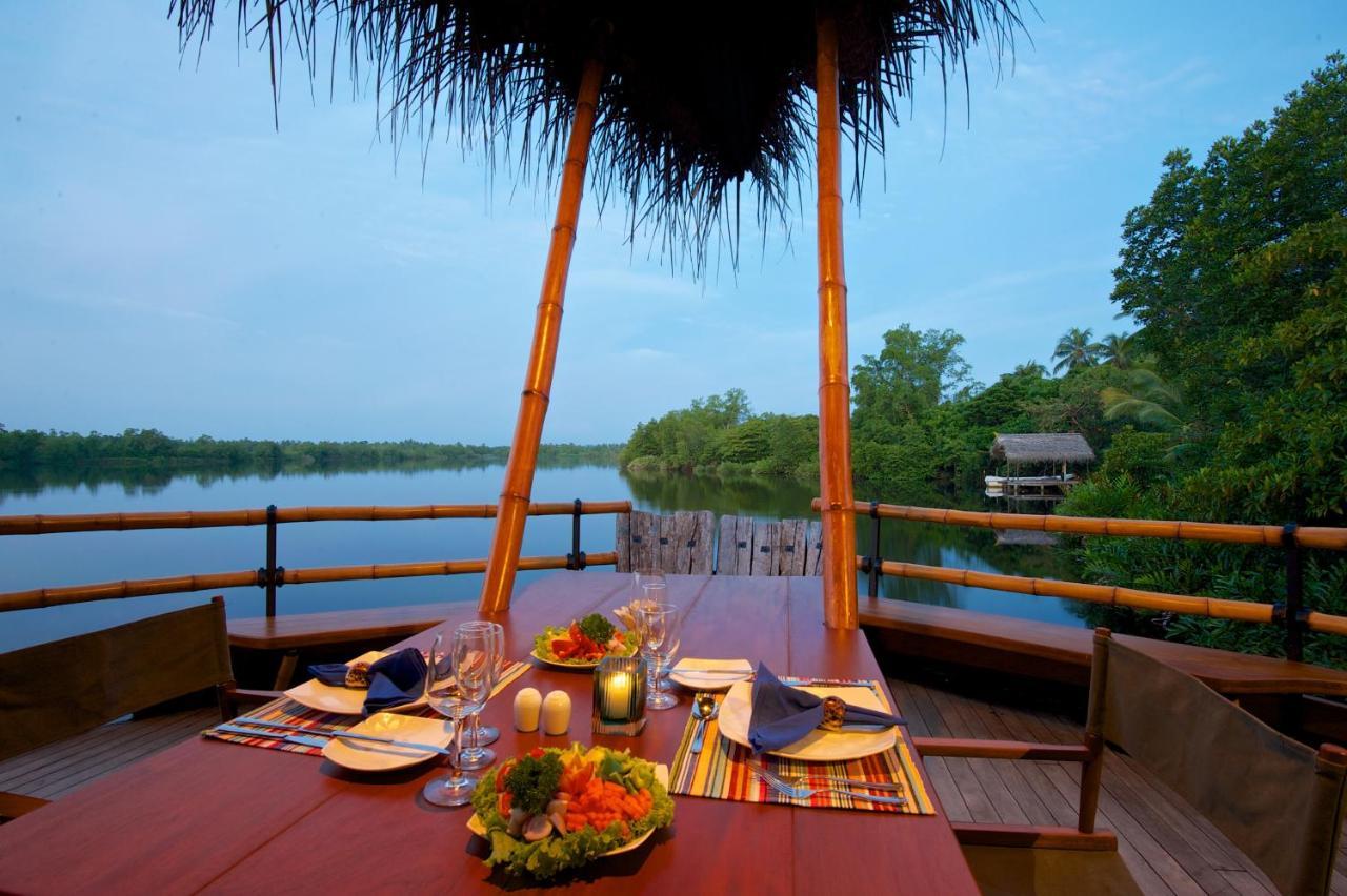 Hotel Yathra Houseboat Bentota Exterior foto